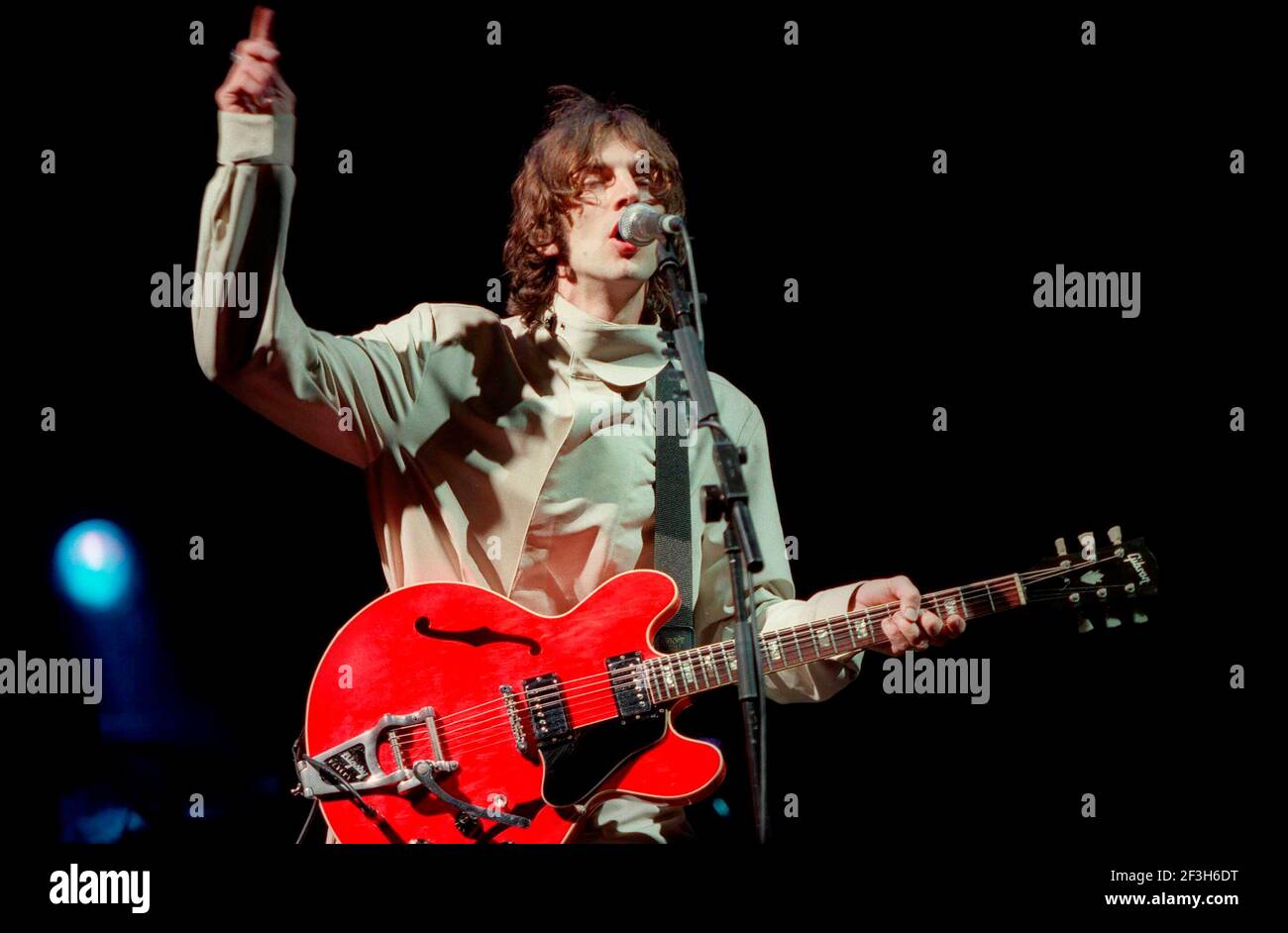 Richard ashcroft performing with the verve hires stock photography and