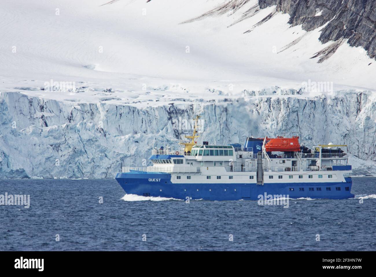 Quest - Tourist Ship & GlacierSvalbard (Spitsbergen) LA003908 Stock Photo