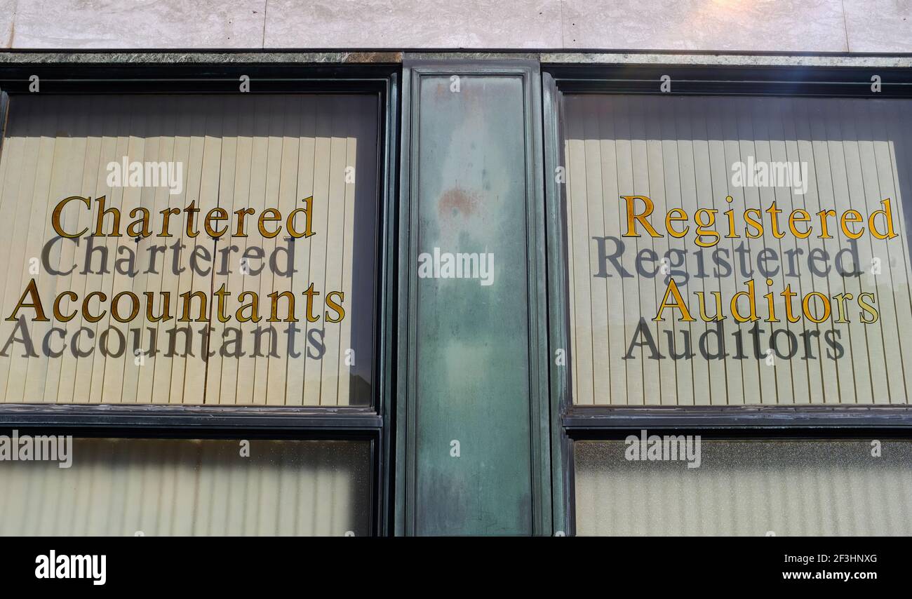 Old fashioned chartered accountants window in Bristol, UJ Stock Photo