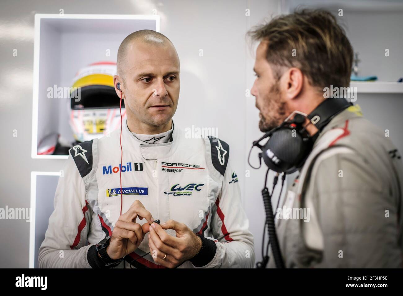 Visière De Course Signée Par Gianmaria Bruni, Utilisée, Porsche/WEC, Autographe
