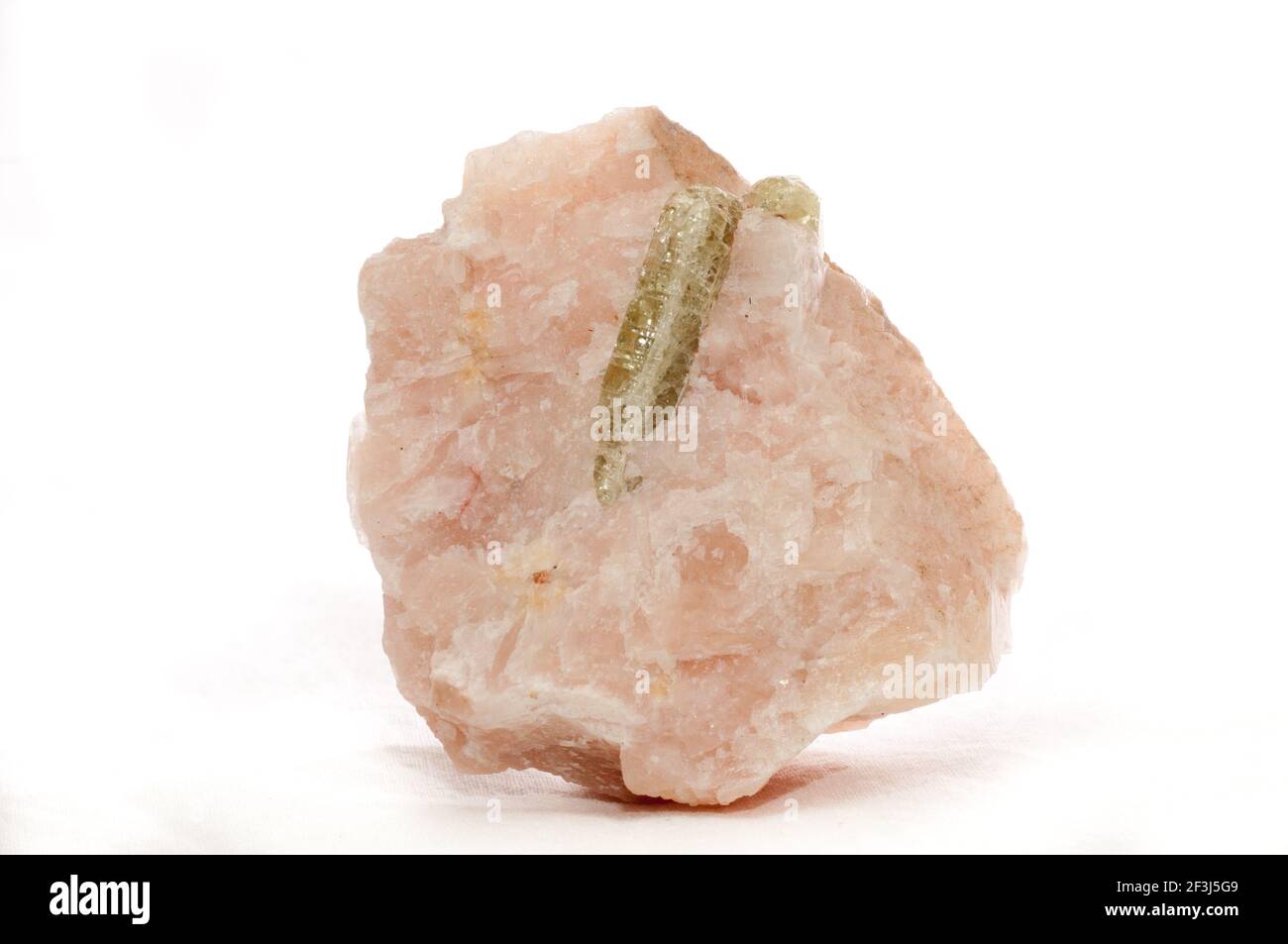 Crystal embedded in rock hi-res stock photography and images - Alamy