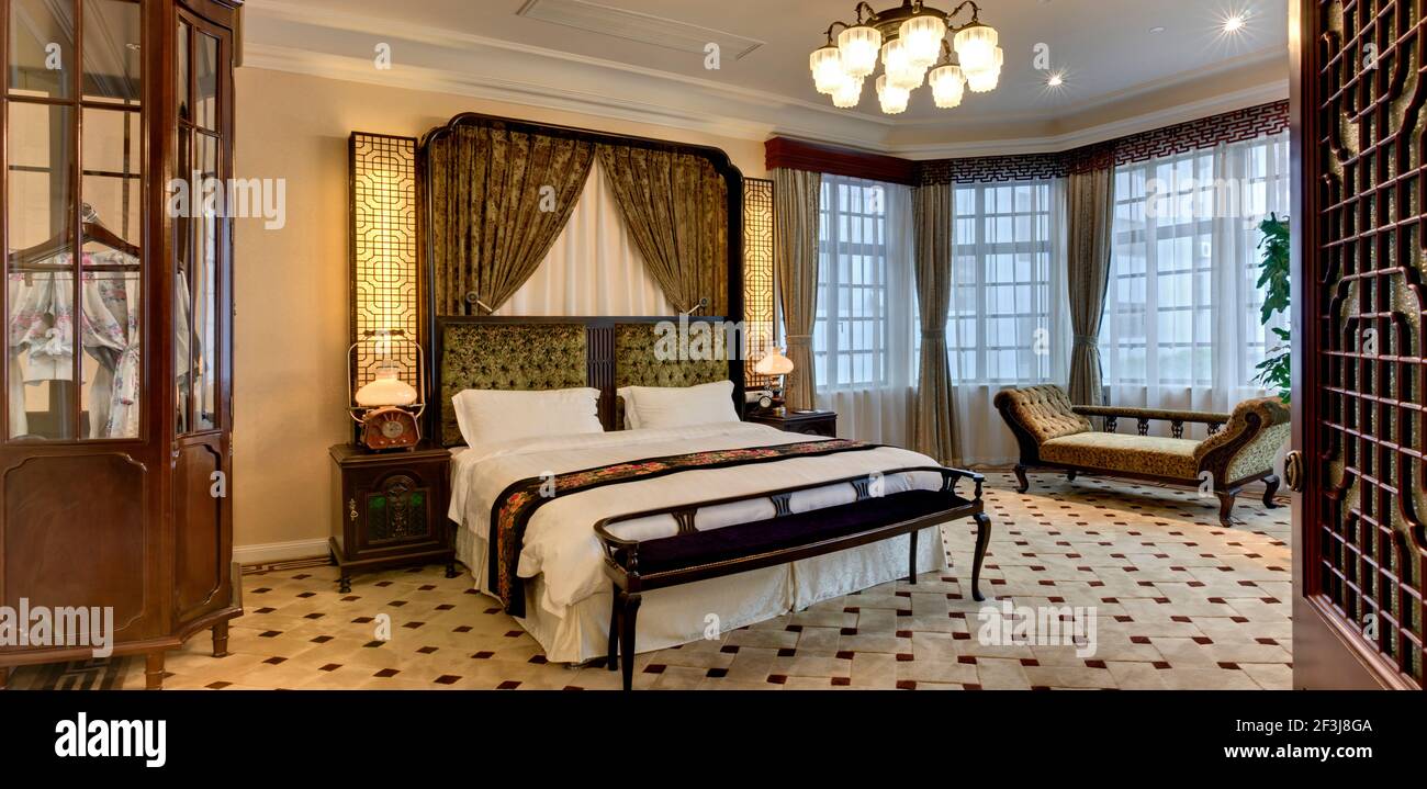 Art Deco Hotel Bedroom