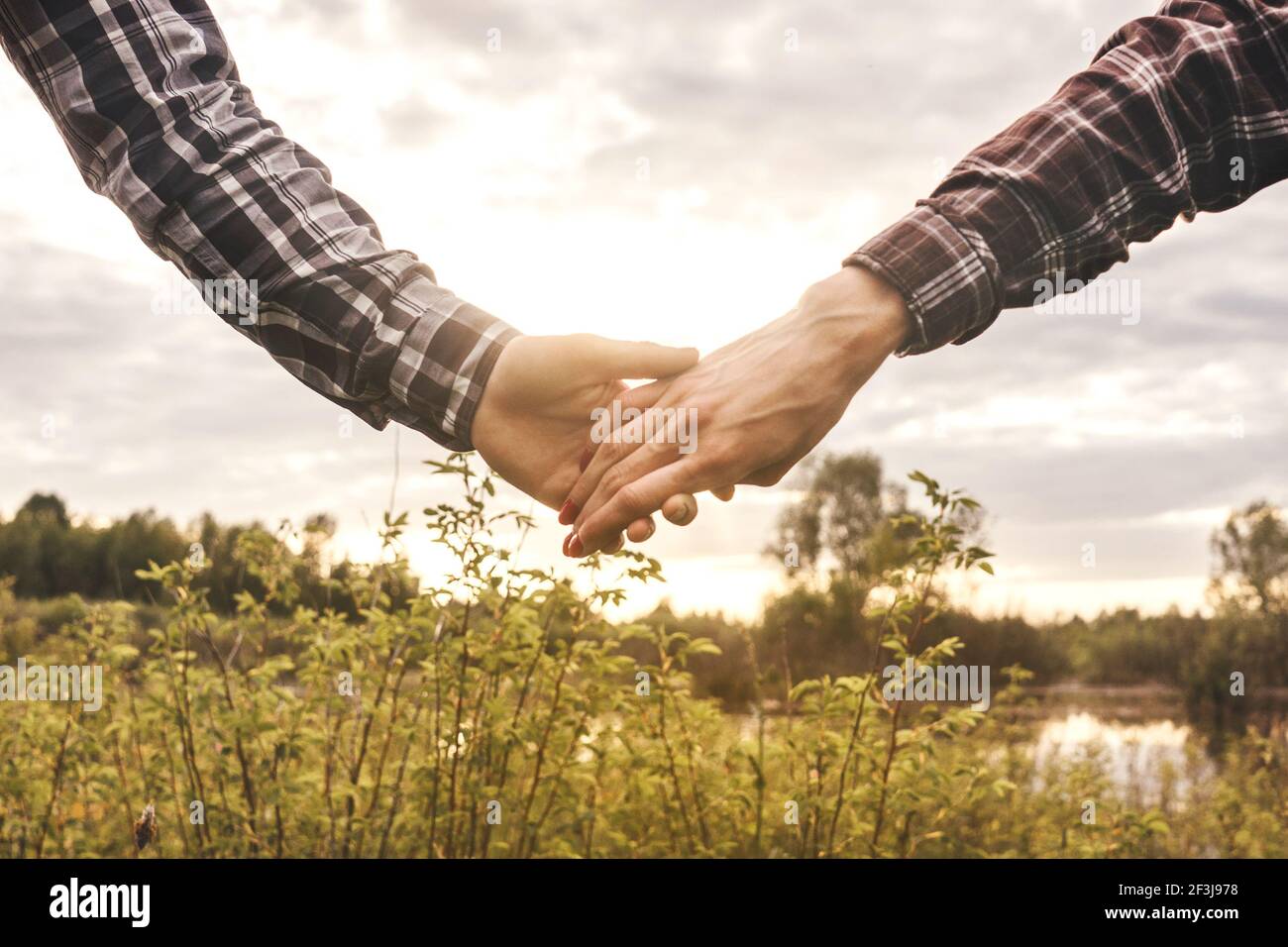 Love Romantic Couple Holding Hands Sunset Hands Close Up Sunset On