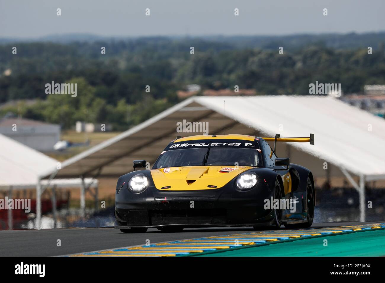 Miniature Porsche 911 N°5 Des 24H Du Mans 2018 - Spark 1:43 - Résine - Neuf