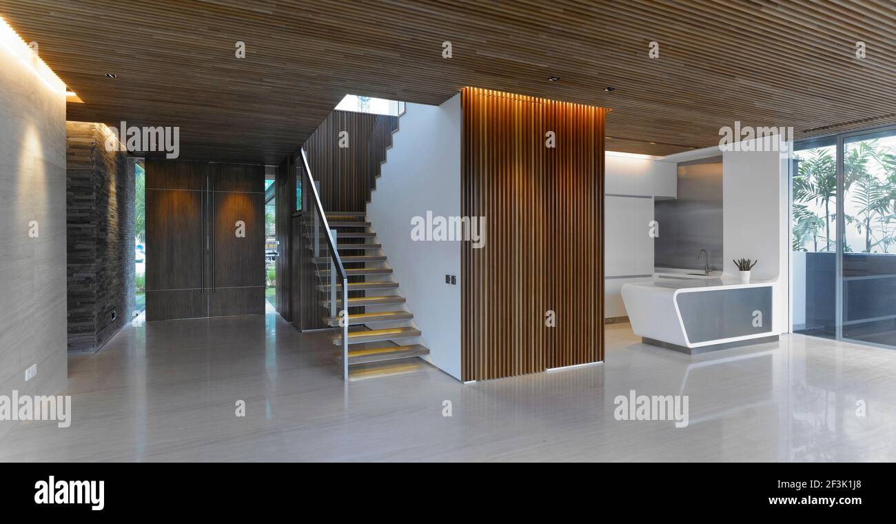 Modern open plan kitchen, Sentosa Cove House Stock Photo - Alamy
