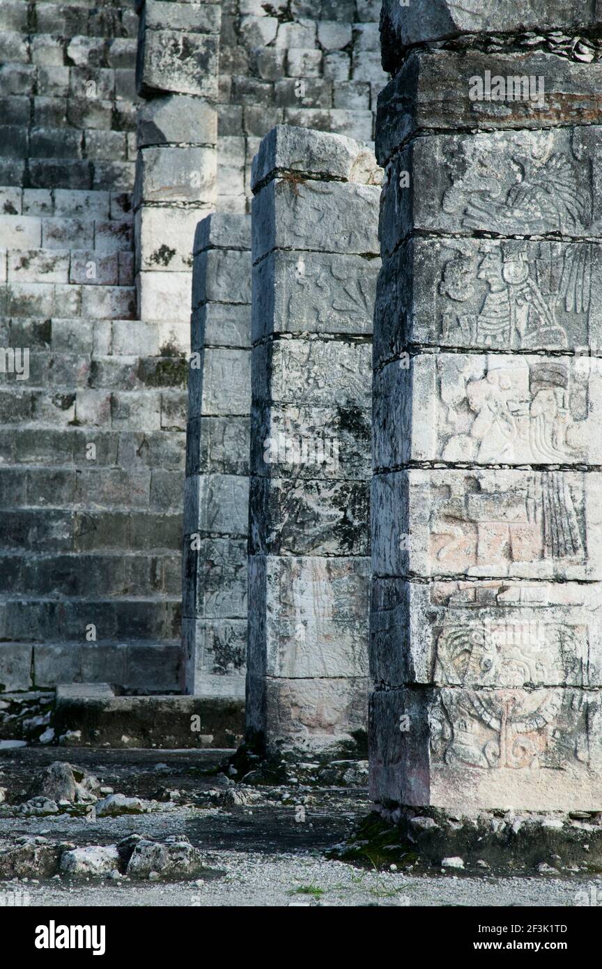 Templo de los guerreros chichén itzá hi-res stock photography and ...