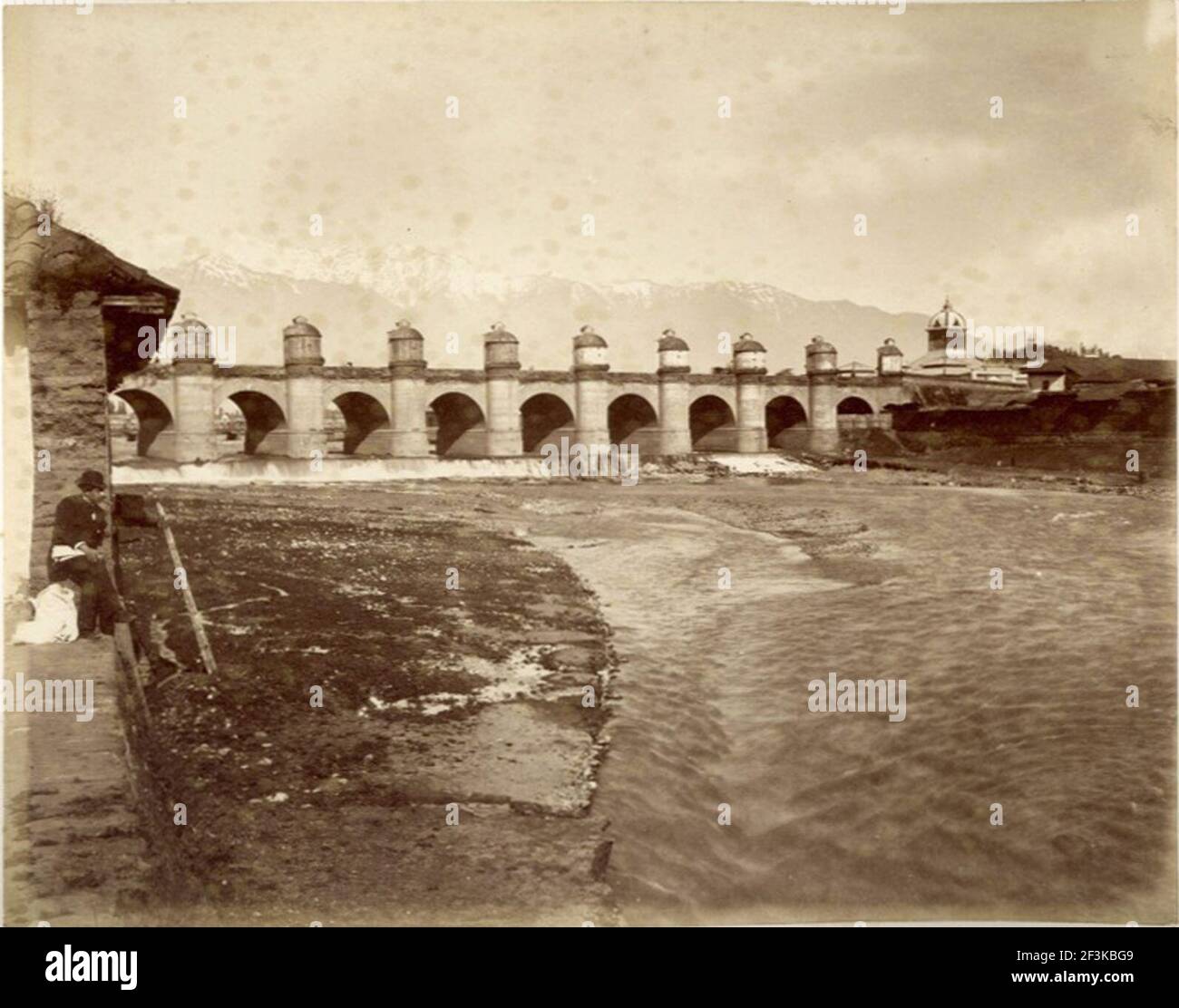 Puente de Calicanto, Santiago de Chile Stock Photo Alamy