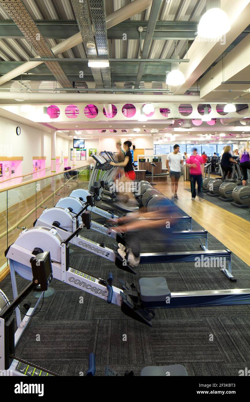 University of Leeds Pool, Leeds. Willmott Dixon have designed and