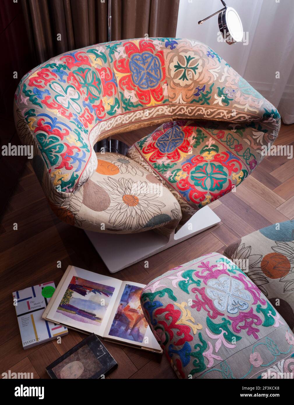 Tanzania lip Pelmel pierre paulin ribbon chair - OFF-53% > Shipping free