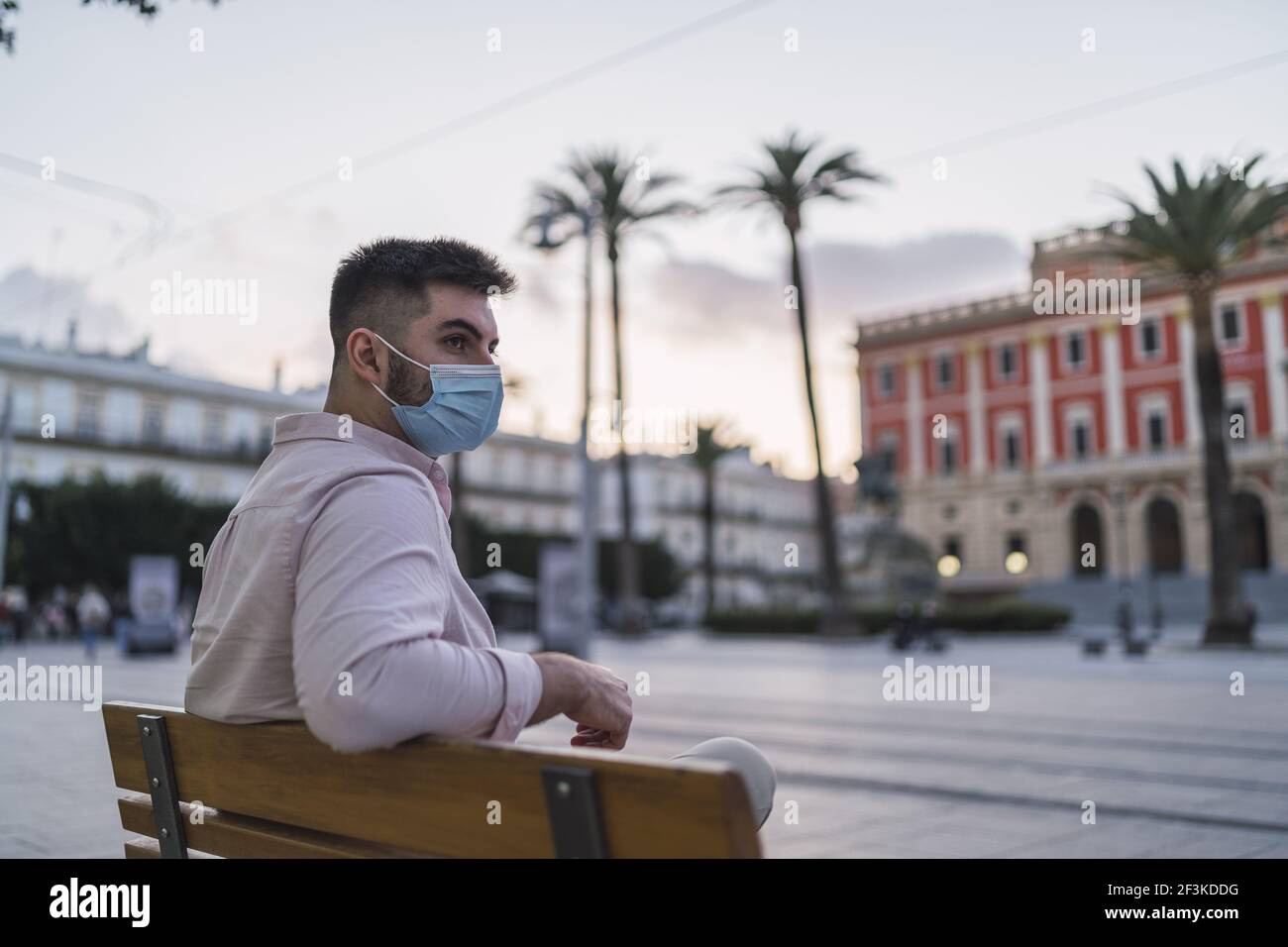 Young spanish man handsome hi-res stock photography and images - Alamy