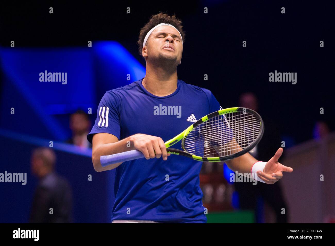 France's Jo-Wilfried Tsonga reacts during the 2017 Davis Cup tennis final  match, Day 3, between France and Belgium on November 26, 2017 at Pierre  Mauroy stadium in Villeneuve-d'Ascq, near Lille, France -