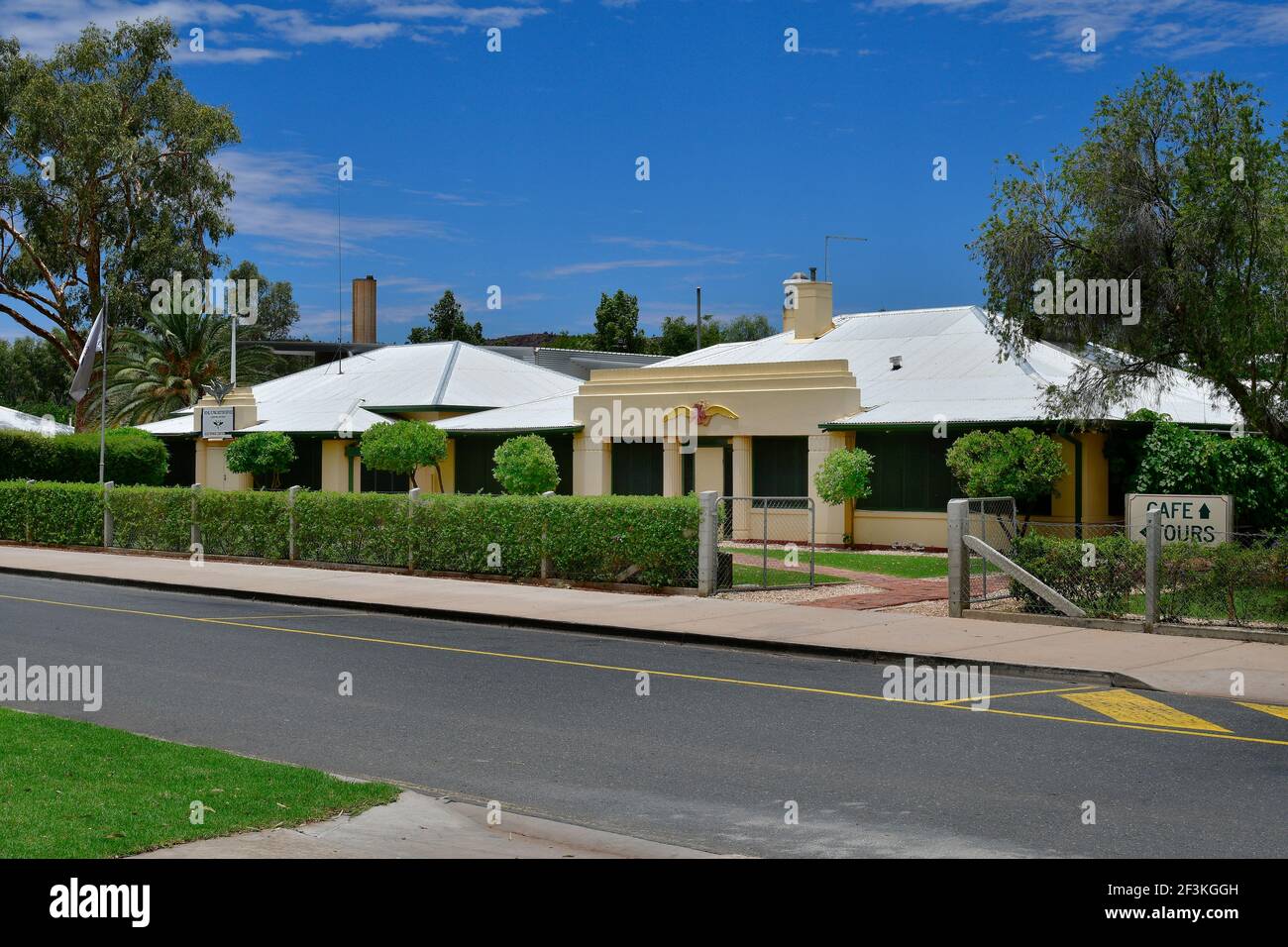 Alice Springs, NT, Australia - November 16, 2017: Office building from Royal Flying Doctor Service aka RFDS, a non profit aeromedical organisation foun Stock Photo