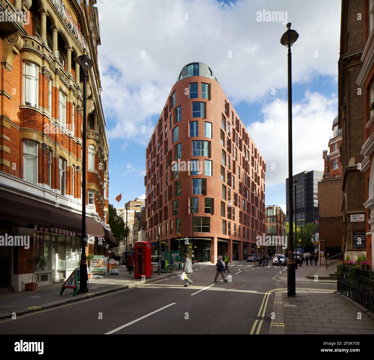 Wellington House, Westminsgter London. New build apartments for Land Securities in the heart of London Stock Photo