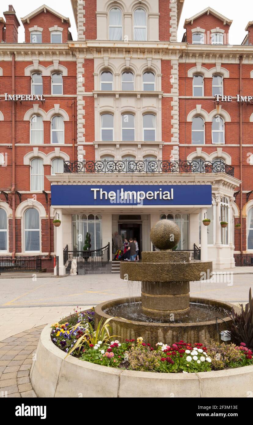 Imperial Hotel Blackpool Stock Photo Alamy imperial-hotel-blackpool-stock-photo-alamy