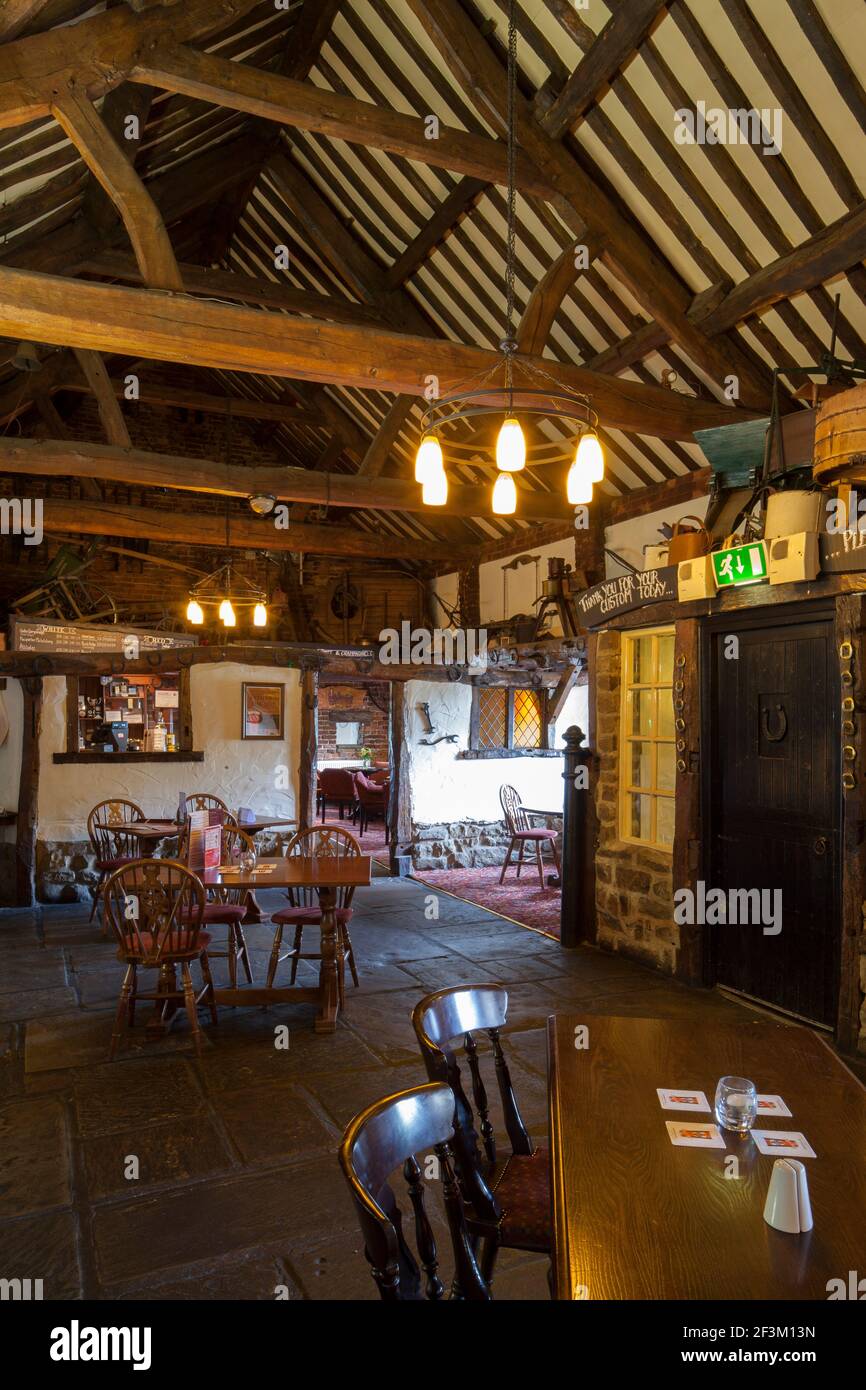 Th Owd Tithe Barn Garstang Stock Photo Alamy