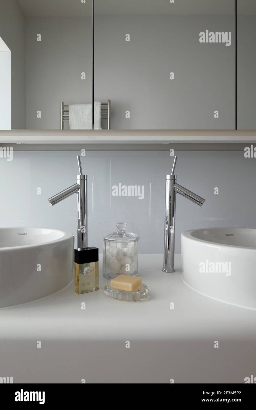 Page 3 Double Vanity High Resolution Stock Photography And Images Alamy