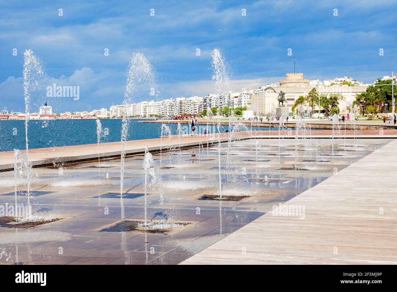 Fountain at seafront Thessaloniki, Central Macedonia in Greece Stock Photo
