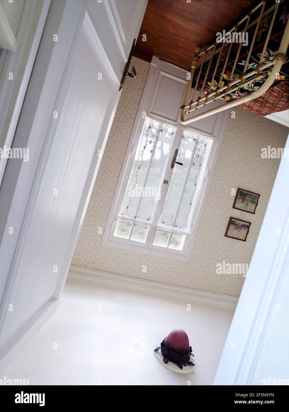 Upside Down House Stock Photo - Alamy