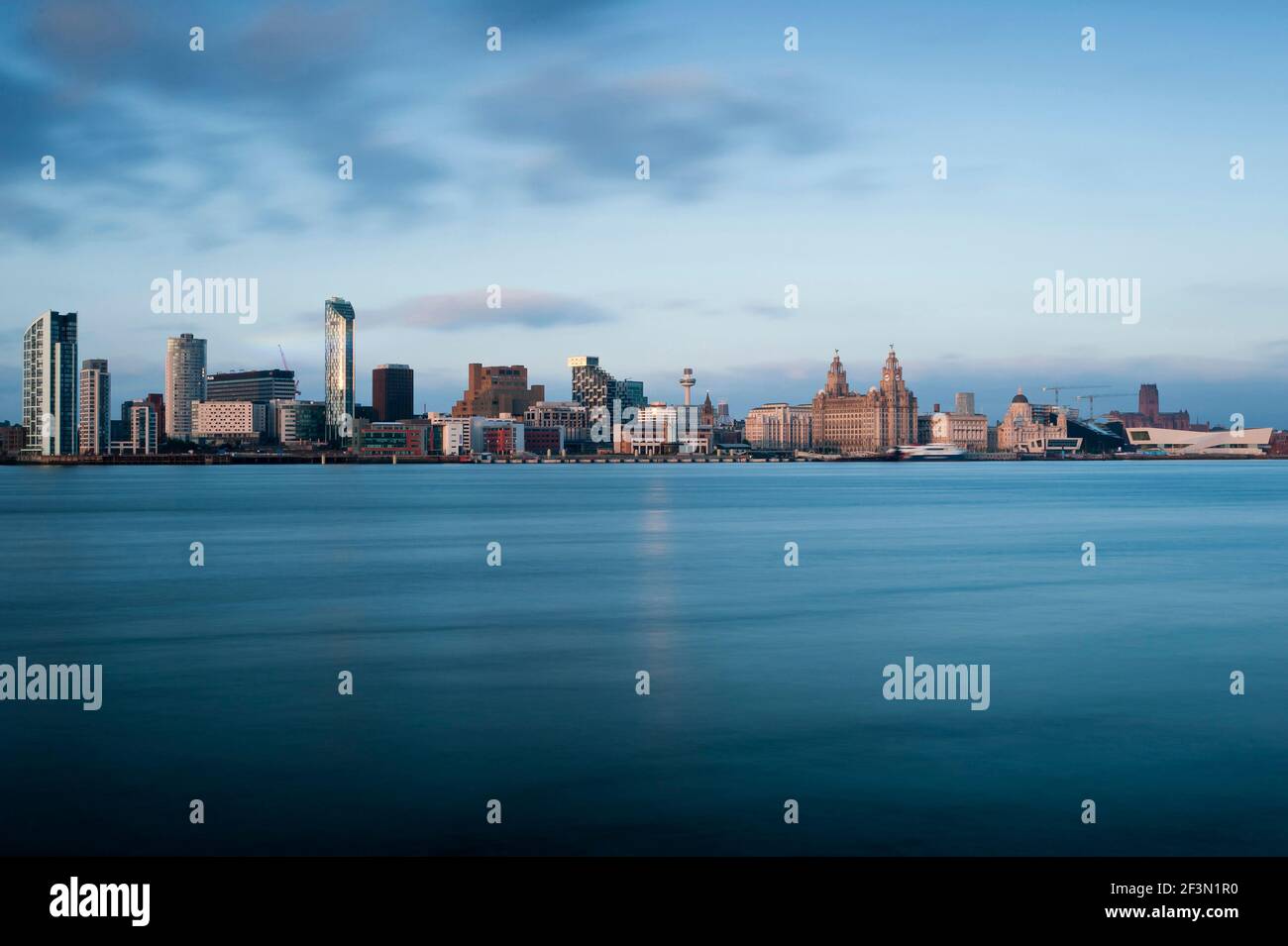 Panoramic image of liverpool hi-res stock photography and images - Alamy
