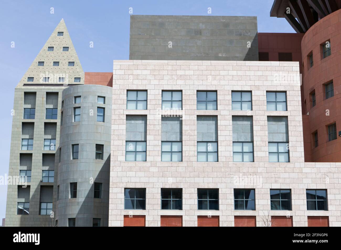 The bold geometric shapes of the extension to the Denver Public Library ...