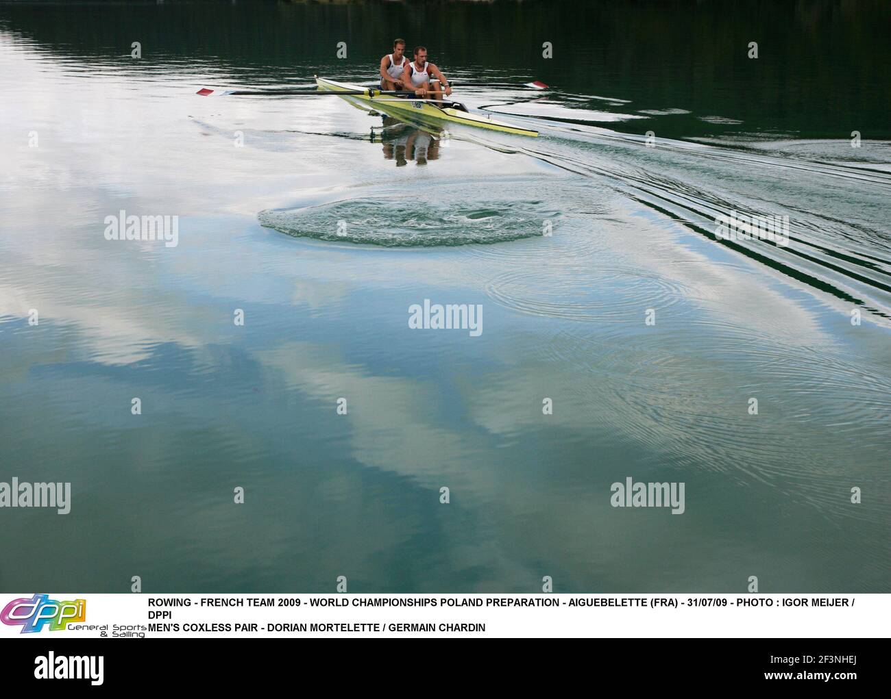 French Men Rowing High Resolution Stock Photography and Images - Alamy