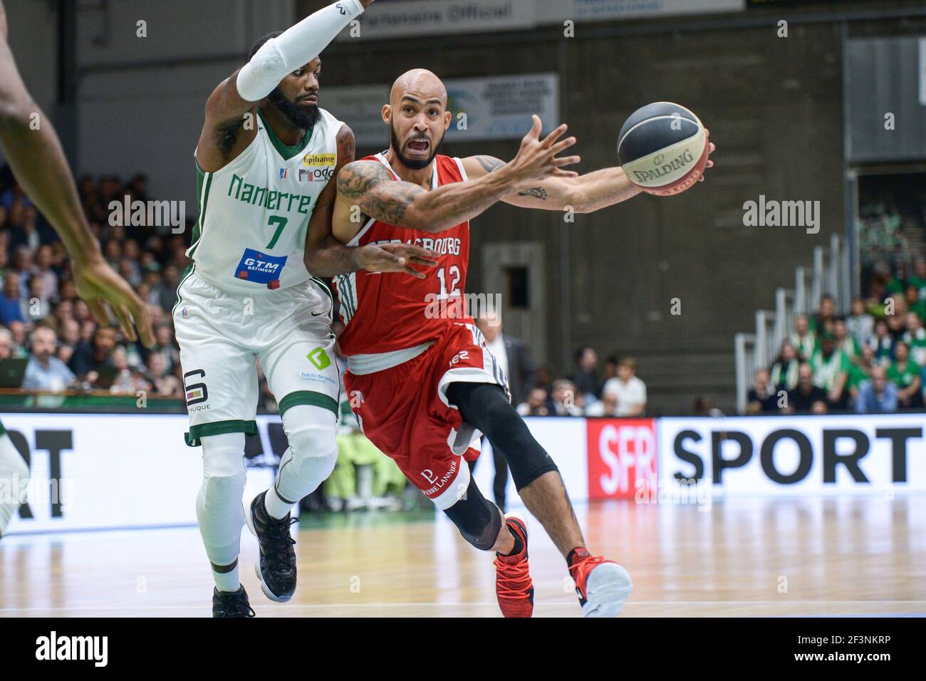 David Logan of SIG Strasbourg and Jamal Shuler of Nanterre 92 during the  French Championship Pro A Basketball match between Nanterre 92 and SIG  Strasbourg on October 30, 2017 at Palais des
