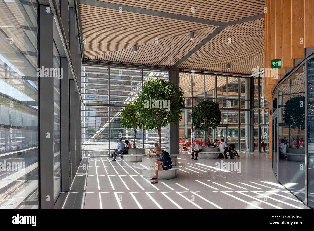 Brent Civic Centre and Wembley Library. A large modern facility, with ...