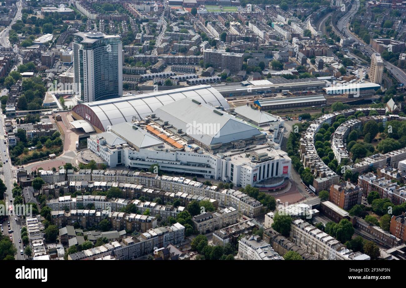 EARLS COURT EXHIBITION CENTRE London The vast exhibition hall (now EARLS COURT EXHIBITION CENTRE London The vast exhibition hall (now