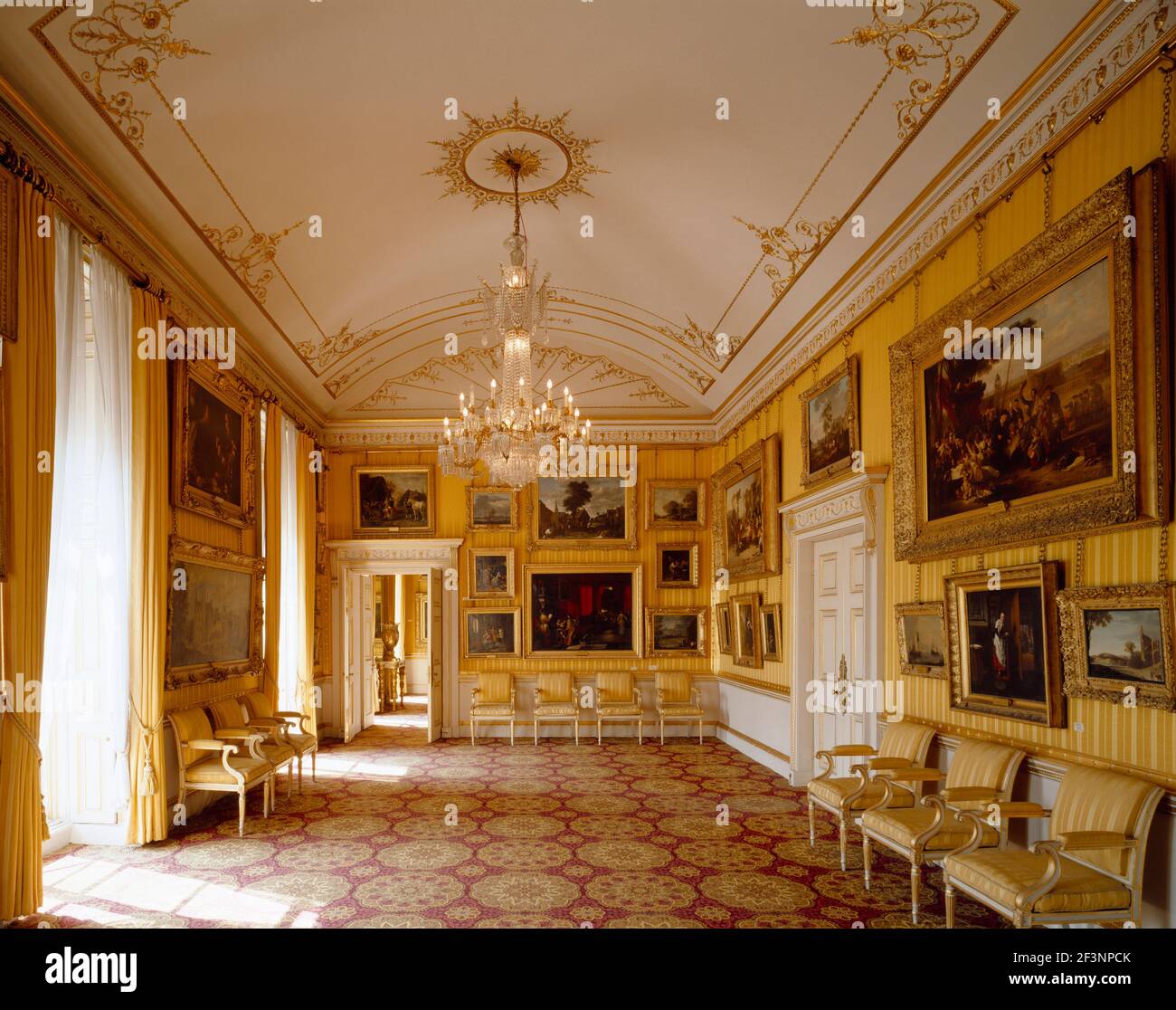 APSLEY HOUSE, London. Interior view of the Piccadilly Drawing Room ...