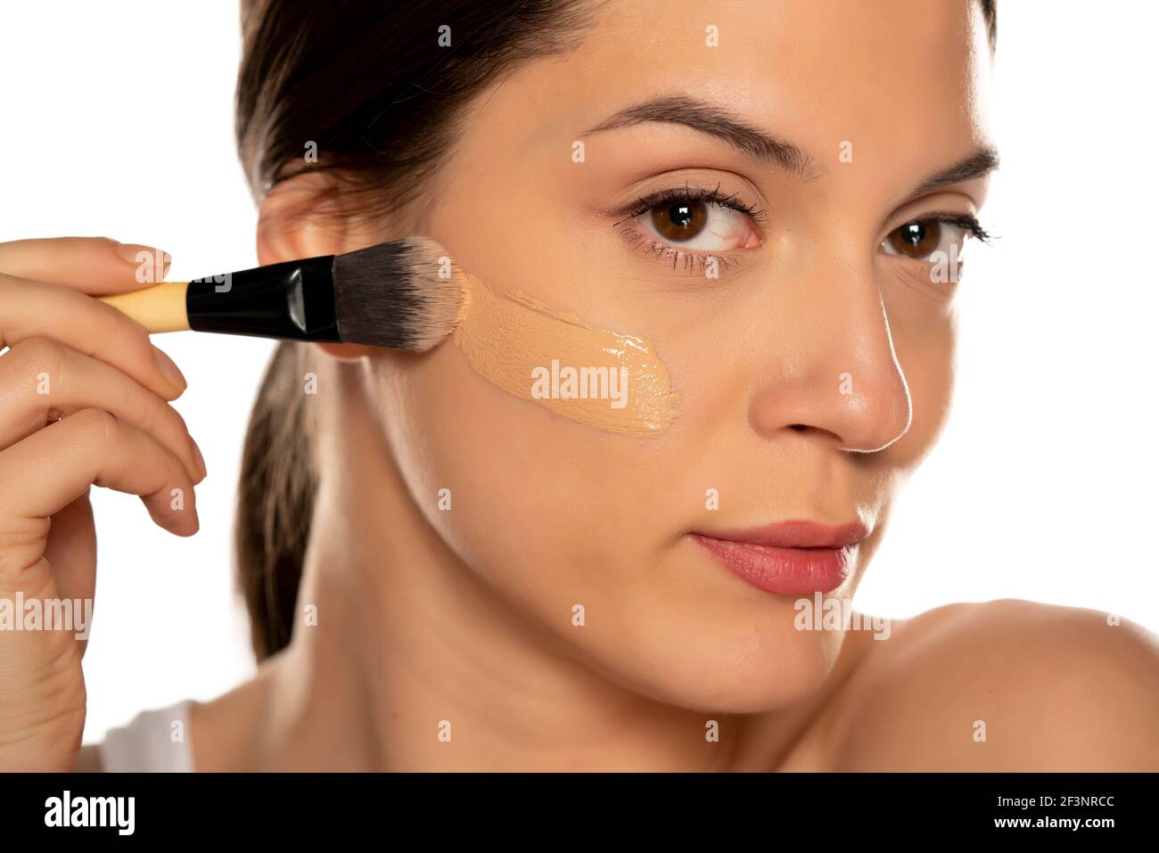 Liquid foundation hi-res stock photography and images - Alamy