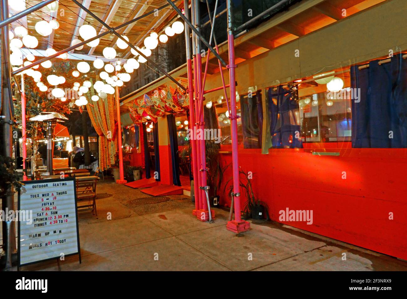 Indian restaurant outdoor dining shelter, Manhattan, New York Stock Photo