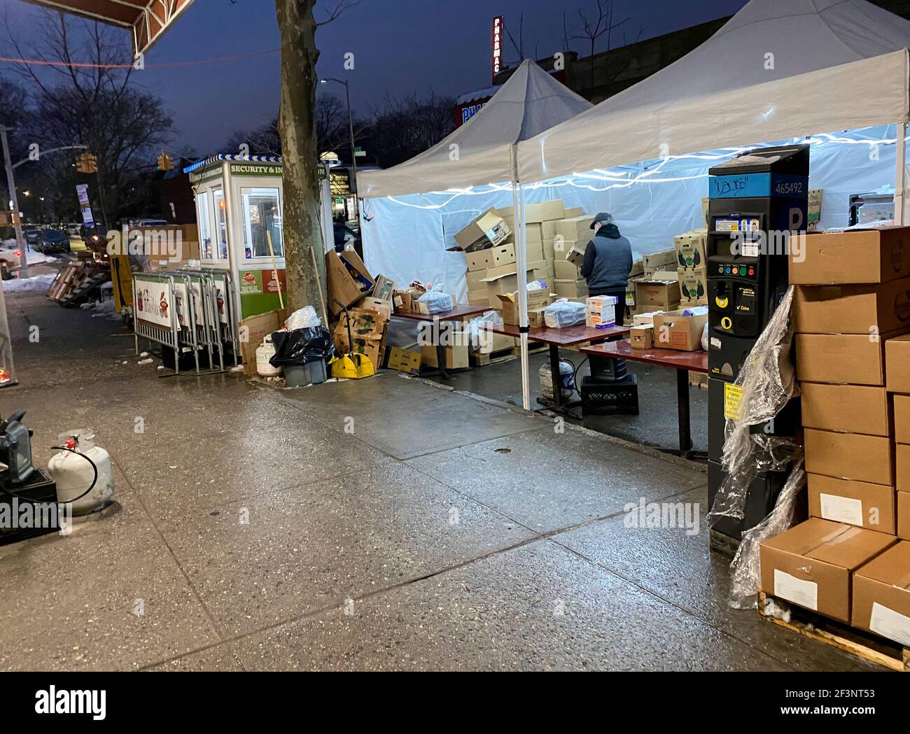 Queens new york food hires stock photography and images Alamy