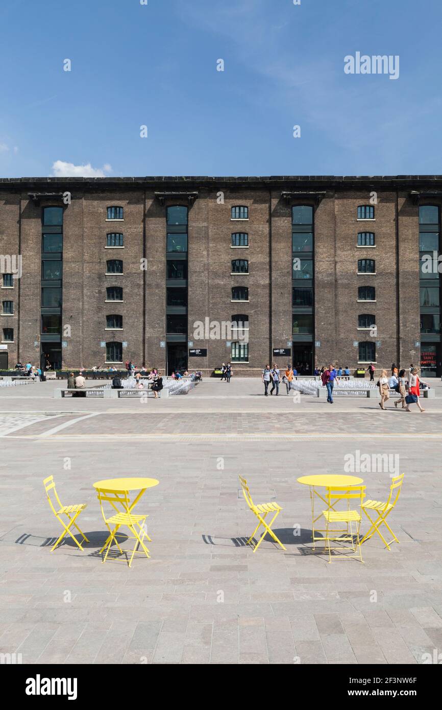 University of Arts London, Central Saint Martins (new location), King's  Cross, London, UK Stock Photo - Alamy