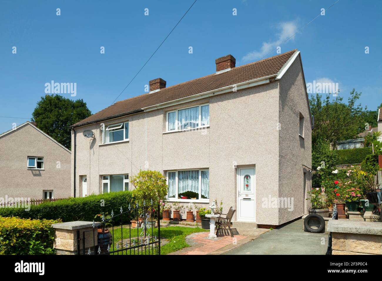 Silk Mill Road, Leeds. Willmott Dixon are retro fitting external wall