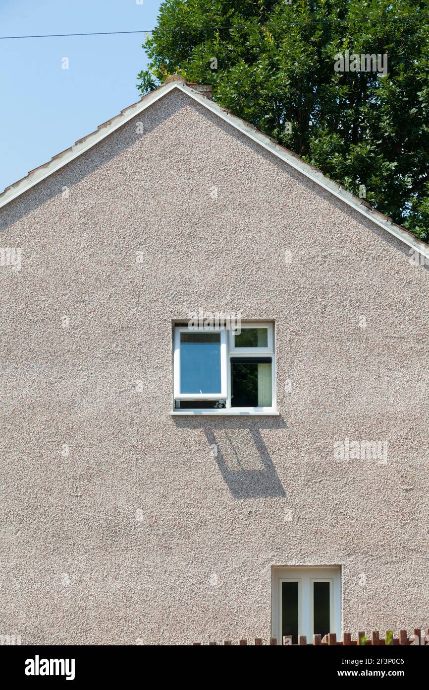 Silk Mill Road, Leeds. Willmott Dixon are retro fitting external wall