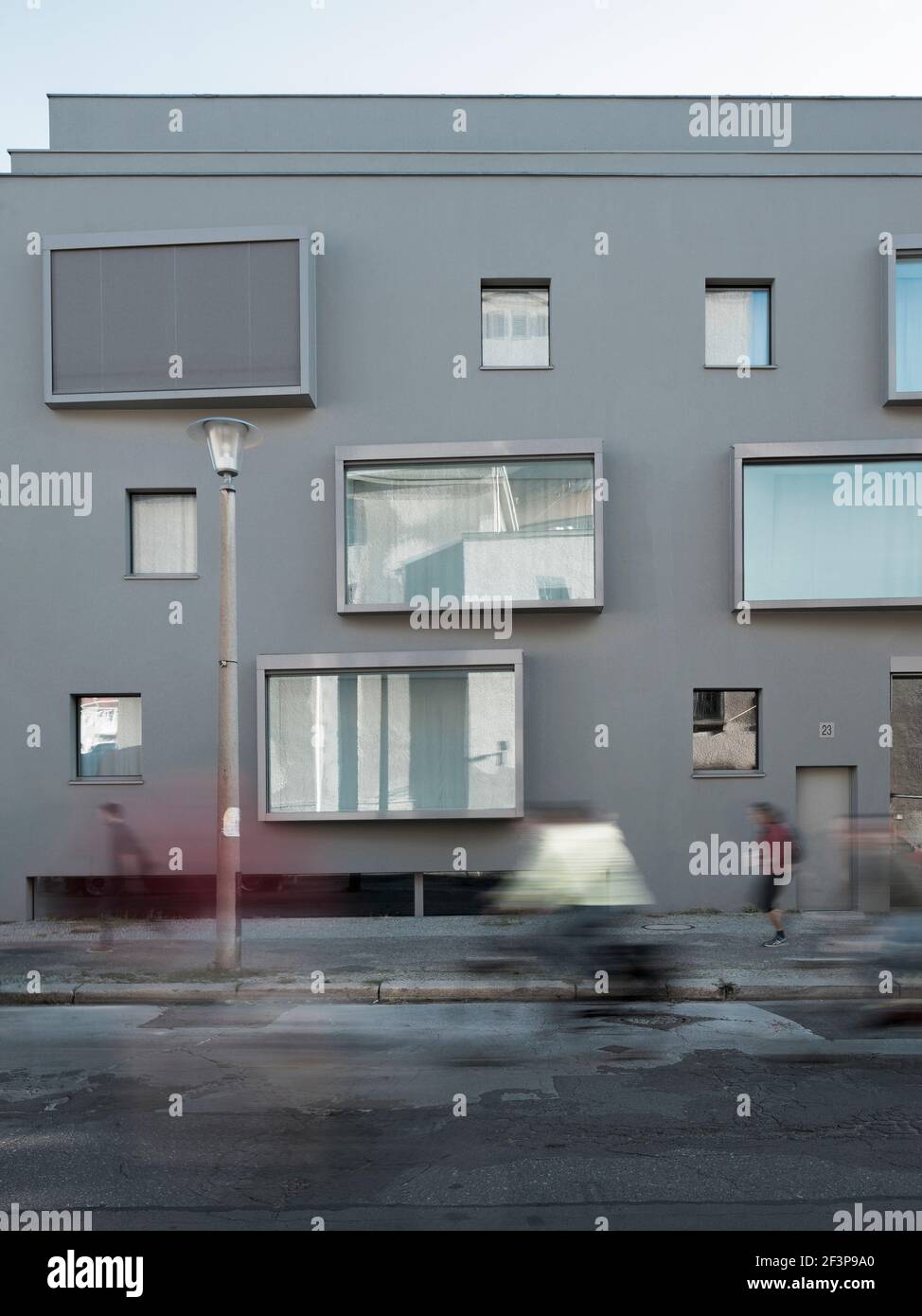 Picture of Passivhaus apartment building with gallery space, Berlin Stock Photo ...
