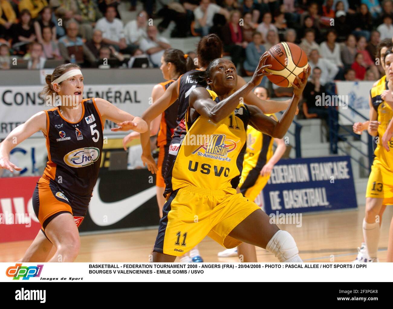 BASKETBALL - FEDERATION TOURNAMENT 2008 - ANGERS (FRA) - 20/04/2008 - PHOTO  : PASCAL ALLEE / HOT SPORTS / DPPI BOURGES V VALENCIENNES - EMILIE GOMIS /  USVO Stock Photo - Alamy