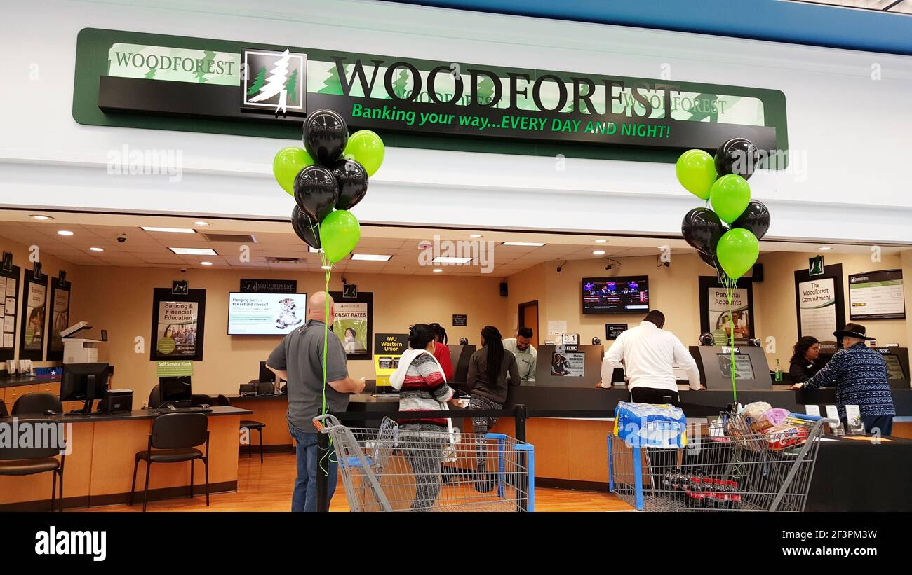 Woodforest national bank hires stock photography and images Alamy