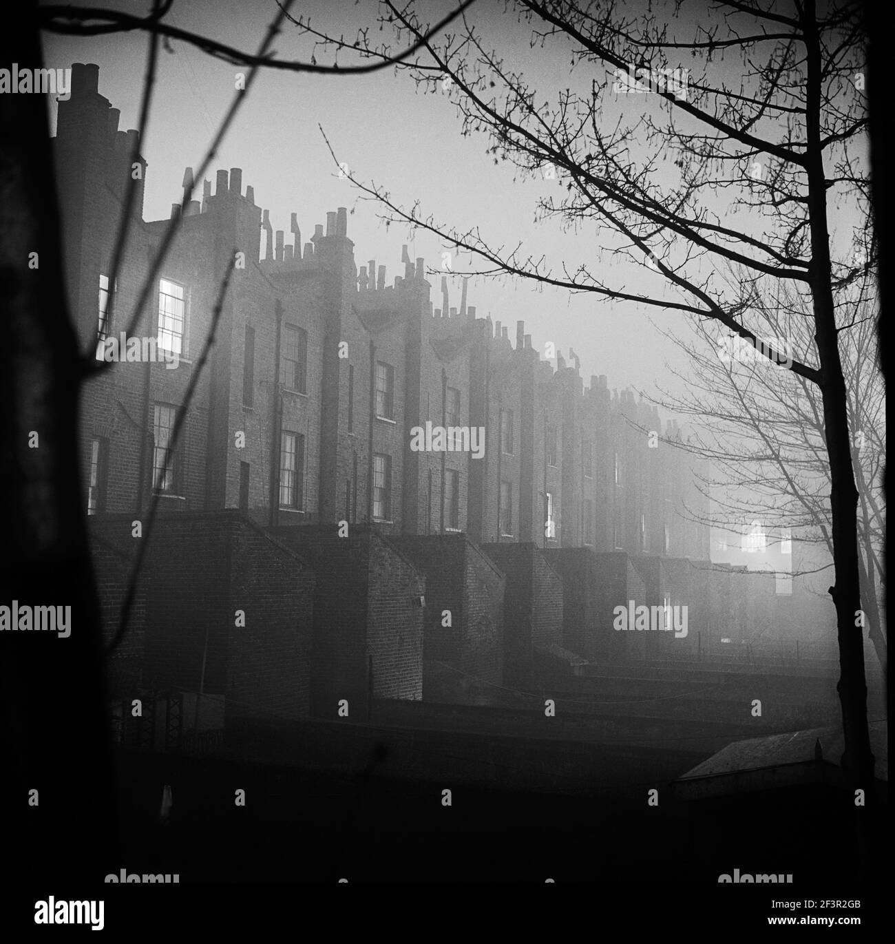 Rear of terrace houses Black and White Stock Photos & Images - Alamy