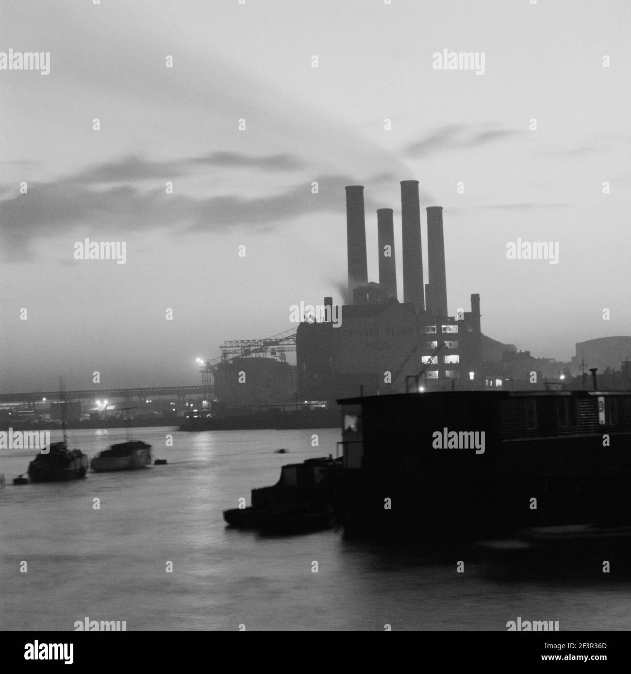 Cremorne road hires stock photography and images Alamy