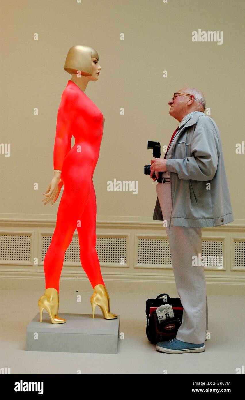 Allen jones artist hi-res stock photography and images - Alamy Allen jones artist hi-res stock photography and images - Alamy