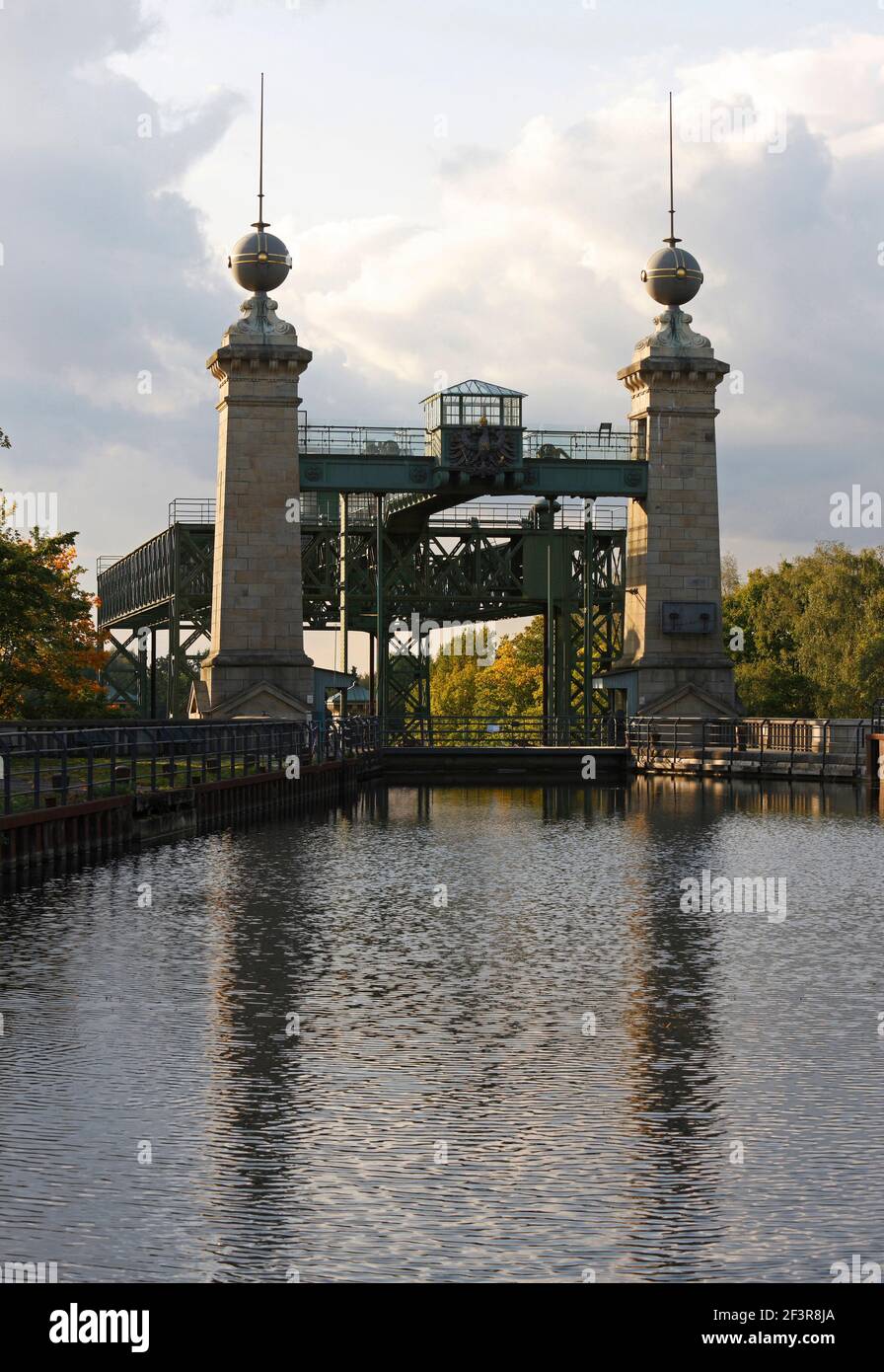 The Henrichenburg boat lift of the Dortmund-Ems canal built in 1899 in Waltrop Lock Park (Schleusenpark), Germany Stock Photo