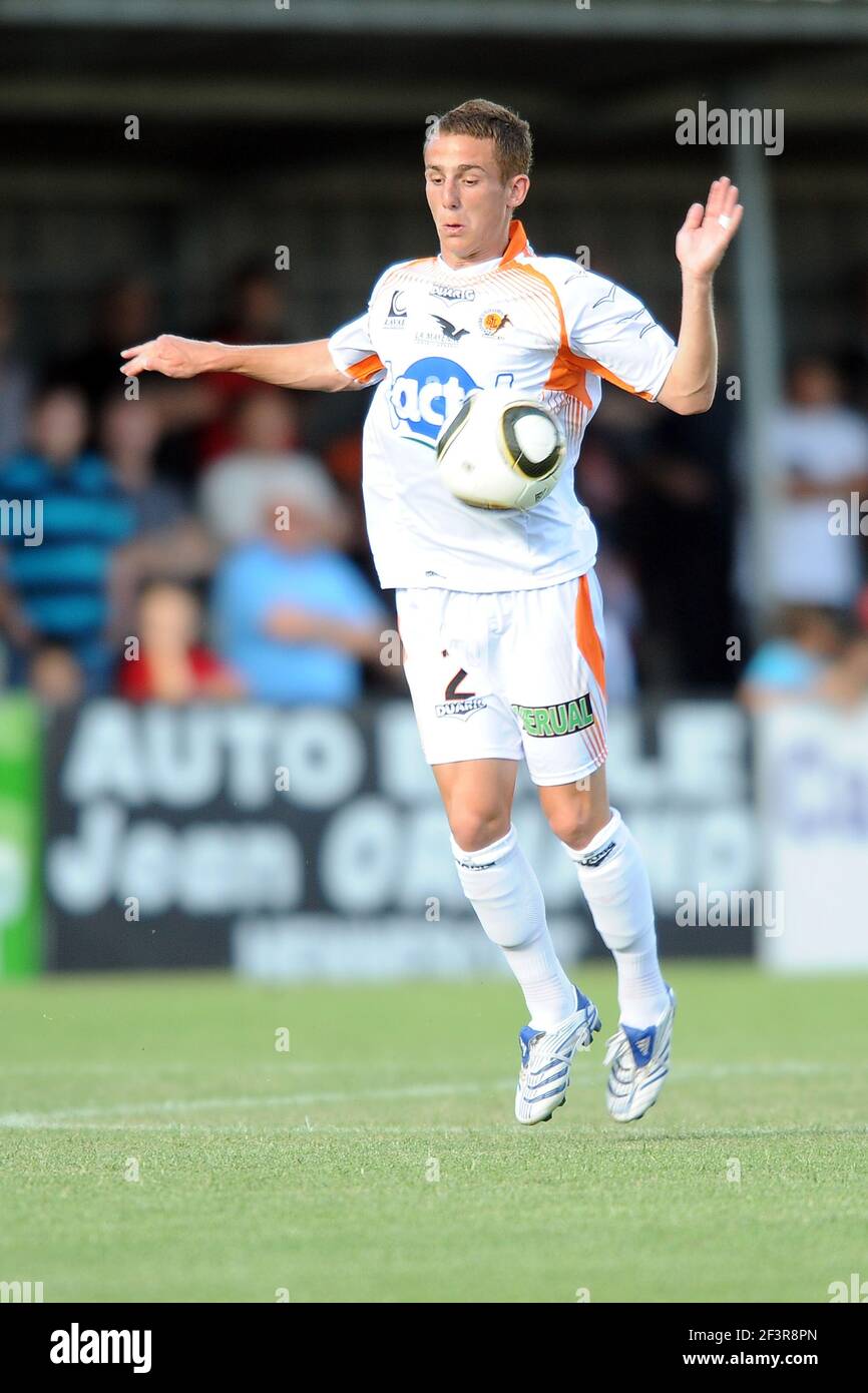 FOOTBALL - FRIENDLY GAMES 2010/2011 - FC LORIENT v STADE LAVALLOIS - 10/07/2010 - PHOTO PASCAL ALLEE / DPPI - KEVIN PERROT (LAV) Stock Photo
