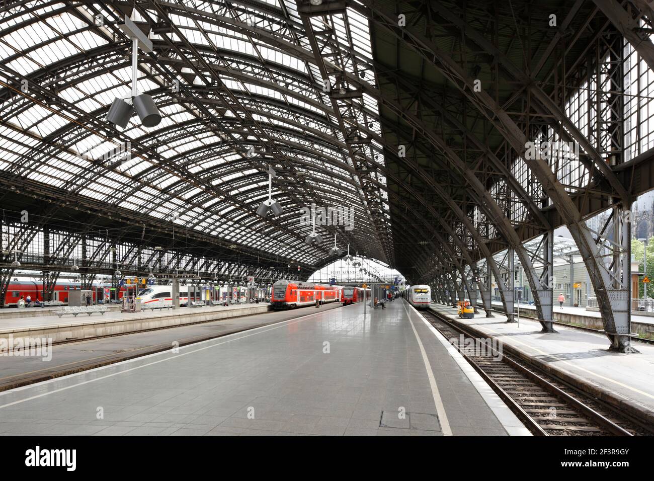 Bahnsteighalle von 1894, Kˆln, Hauptbahnhof Stock Photo