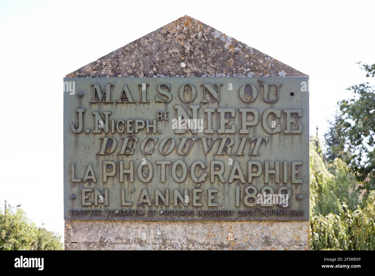 Monument to Joseph Nicephore Niepce, inventor of photography, where first photograph taken in 1822 using helio discography, Saint-Loup-de-Varennes, Ch Stock Photo