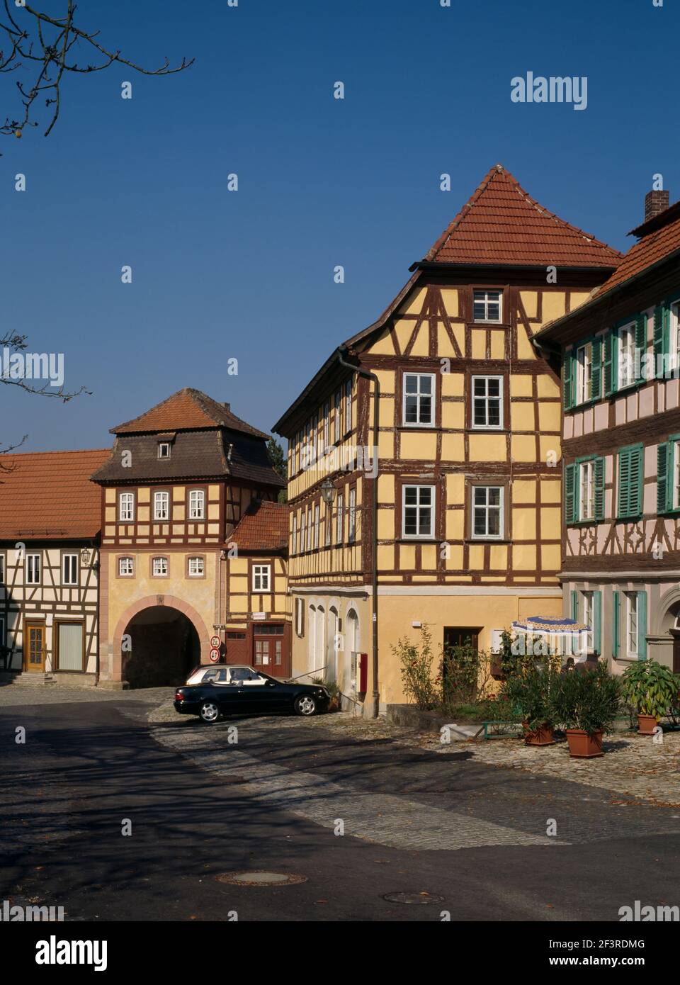 Das Unfinder Tor, Stadtseite, Kˆnigsberg in Bayern Stock Photo