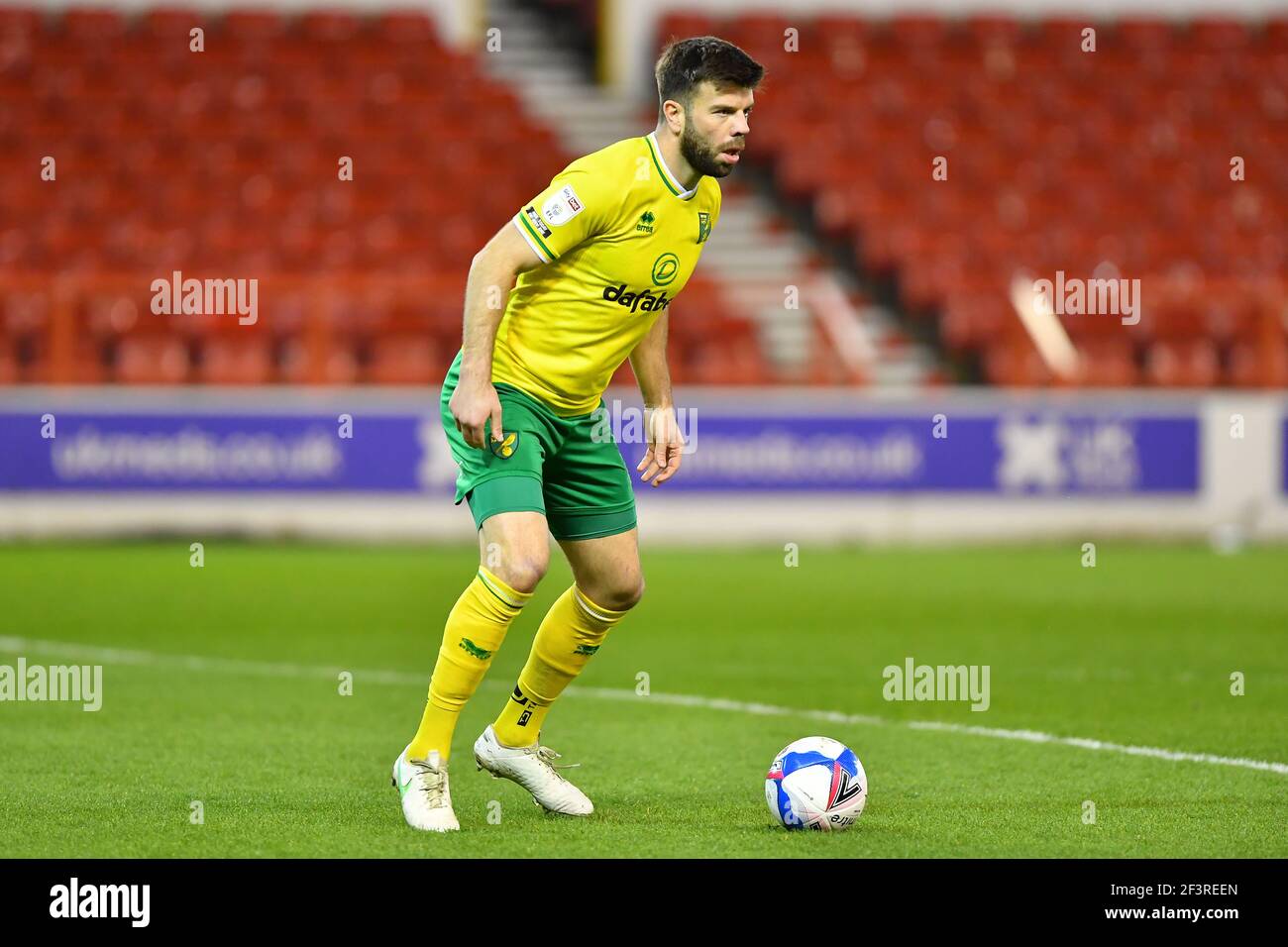NOTTINGHAM, ENGLAND. MARCH 17TH: Grant Hanley of Norwich City looking for options during the Sky Bet Championship match between Nottingham Forest and Norwich City at the City Ground, Nottingham on Wednesday 17th March 2021. (Credit: Jon Hobley | MI News) Credit: MI News & Sport /Alamy Live News Stock Photo