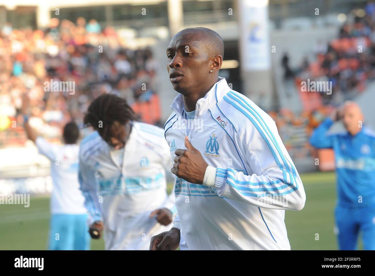 FOOTBALL - FRENCH CHAMPIONSHIP 2010/2011 - L1 - FC LORIENT v OLYMPIQUE MARSEILLE - 15/05/2011 - PHOTO PASCAL ALLEE / DPPI - STEPHANE MBIA (OM) Stock Photo