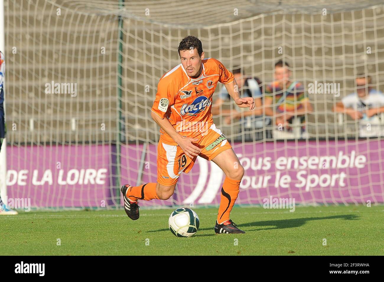 FOOTBALL - FRENCH CHAMPIONSHIP 2011/2012 - L2 - STADE LAVALLOIS v US BOULOGNE CO - 12/08/2011 - PHOTO PASCAL ALLEE / DPPI - PIERRE TALMONT (LAV) Stock Photo