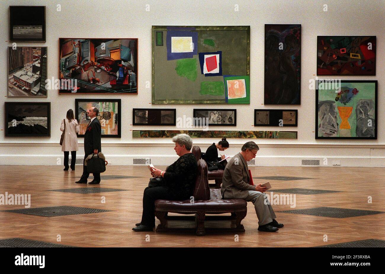 People at Royal Academy Summer Exhibition June 1999 Stock Photo
